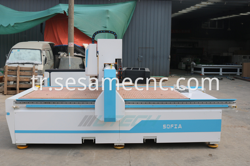 Water cooling spindle ATC CNC Router machine